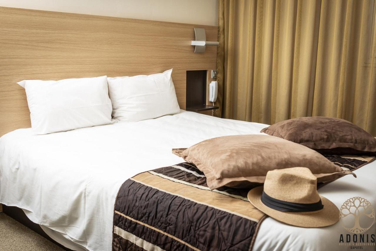 Adonis Gapotel 3*